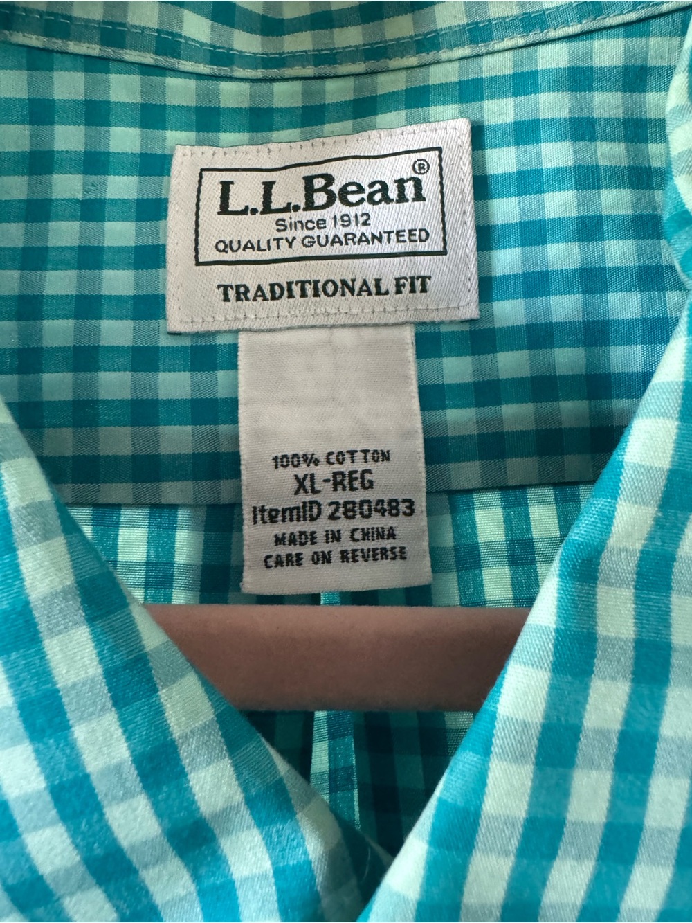 L.L. Bean NWOT New Men’s Turquoise and White Check Button-Down Shirt